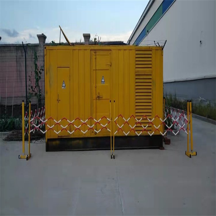 防城发电机组油箱盖上留出小气孔有什么用？