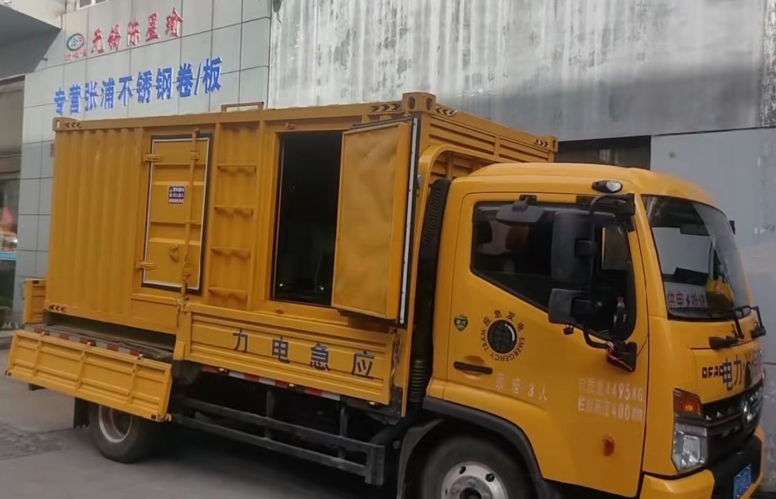 防城柴油发电机组负载测试时应如何监控机组的运行状态？