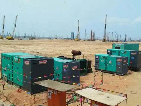 防城柴油发电机组干式空气滤清器的维护成本高吗？